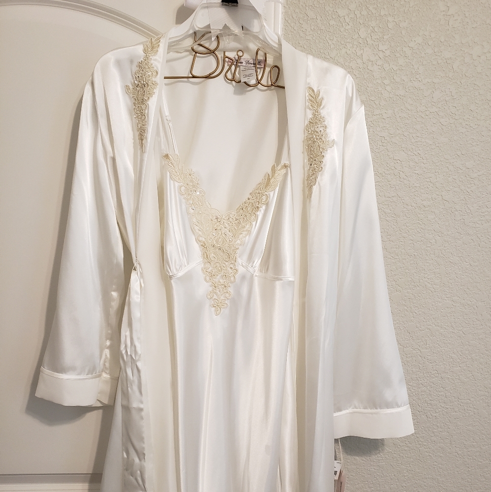 Linea donatella Bridal lingerie